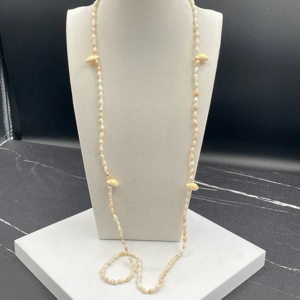 Vintage Long Puka‎ Whelk Shell Necklace Boho Beach Jewelry Natural Cream